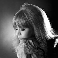 Marianne Faithfull by David Wedgbury (1965)