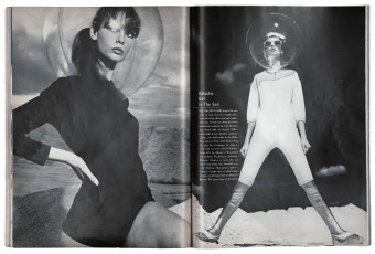 Jean Shrimpton by Richard Avedon / Harper's Bazaar (1965.04)