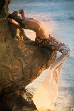 Donyale Luna by Luigi Cazzaniga / Playboy (1975.04)