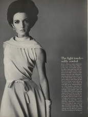 Mirella Petteni by Irving Penn / Vogue USA (1963.12)