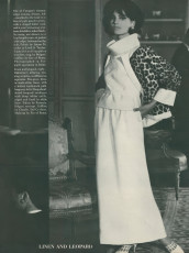 Benedetta Barzini by Henry Clarke (Vogue USA 1964.04)