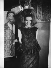 Benedetta Barzini by Louis Faurer (Vogue USA 1964.08)