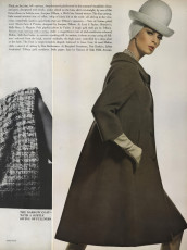 Wilhelmina Cooper by David Bailey (Vogue USA 1964.09)