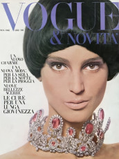 Benedetta Barzini by Irving Penn / Vogue & Novita ITA (1965.12)