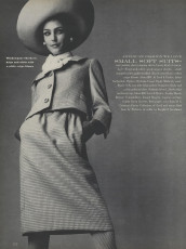 Benedetta Barzini by Irving Penn / Vogue USA (1966.02)