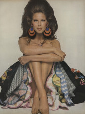 Birgitta af Klercker by Bert Stern / Vogue USA (1966.05)