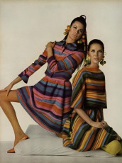 Editha Dussler, Birgitta af Klerker by Irving Penn (Vogue USA 1967.04)