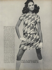 Editha Dussler by Gianni Penati (Vogue USA 1967.04/2)