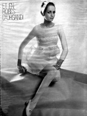Twiggy by Henry Clarke / Vogue FRA (1967.05)