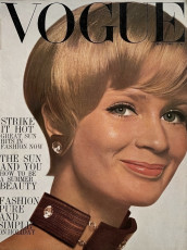 Celia Hammond by David Bailey / Vogue UK (1967.05)