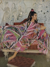 Simone d'Aillencourt by Henry Clarke (Vogue USA 1967.06)
