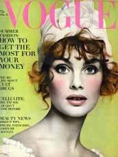 Jean Shrimpton by Richard Avedon (Vogue USA 1968.04/2)