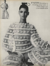 Benedetta Barzini by Irving Penn (Vogue USA 1968.11)