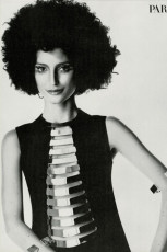 Bendetta Barzini by Irving Penn (Vogue ITA 1969.10)