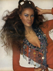Editha Dussler by Irving Penn (Vogue USA 1969.11/2)