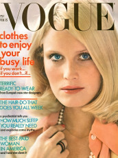 Gunilla Lindblad by Helmut Newton / Vogue USA (1972.02/2)