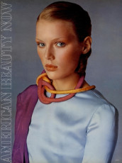 Patti Hansen by Richard Avedon / Vogue USA (1976.02)