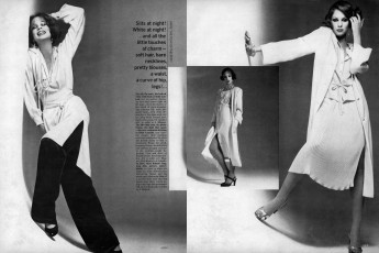 Rosie Vela by Richard Avedon / Vogue USA (1976.04)