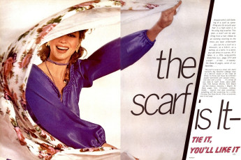 Rosie Vela by Richard Avedon / Vogue USA (1977.03)