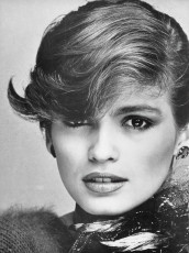 Gia Carangi by Stan Malinowski / Vogue USA (1979.12)