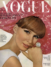 Brigitte Bauer by Irving Penn / Vogue USA (1964.04/2)