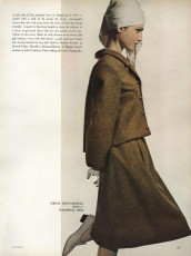 Deborah Dixon by David Bailey / Vogue USA (1964.09)