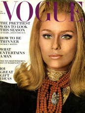 Lauren Hutton by Bert Stern (Vogue USA 1966.11/2)