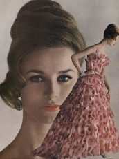 Anna Carin Bjorck by Jerry Schatzberg / Vogue USA (1960.04/2)