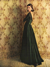 Dorothy McGowan by Irving Penn / Vogue USA (1960.10)