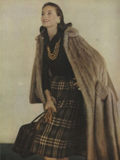 Anne St. Marie by Karen Radkai / Vogue USA (1960.11)