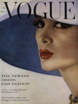 Isabella Albonico by William Klein / Vogue USA (1961.04/2)