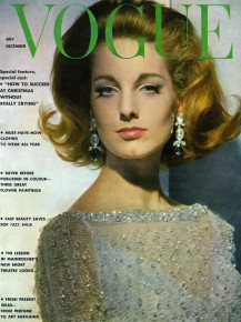 Antonia Boekesty by Horst P. Horst / Vogue USA (1961.12)