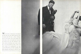 Monique Chevallier by Bert Stern / Vogue USA (1962.04-2)