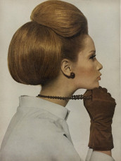 Celia Hammond by William Klein / Vogue USA (1963.06)