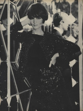 Mirella Petteni by Henry Clarke / Vogue USA (1964.10)