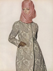 Mirella Petteni by Irving Penn / Vogue USA (1965.02/2)