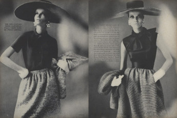 Veruschka by Gordon Parks / Vogue USA (1965.08/2)