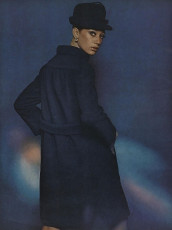 Marisa Berenson by Bert Stern, Helmut Newton (Vogue USA 1965.09/2)