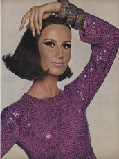 Brigitte Bauer by Bert Stern (Vogue USA 1965.11)