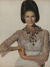 Editha Dussler by Irving Penn (Vogue USA 1966.09)
