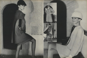 Marisa Berenson by Norman Parkinson (Vogue USA 1966.11)
