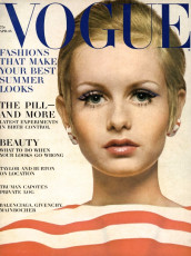 Twiggy by Bert Stern (Vogue USA 1967.04/2)