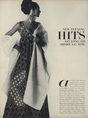 Marisa Berenson by Irving Penn (Vogue USA 1967.06)