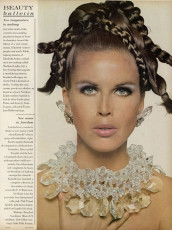Brigitta af Klerker by Bert Stern (Vogue USA 1967.09/2)
