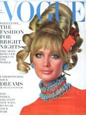 Sue Murray by Irving Penn (Vogue USA 1967.11)