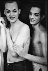 Two female impersonators, Apollo theater by Diane Arbus (1962)