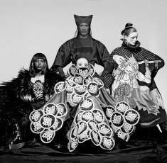 Marie Helvin, Yohji Yamamoto, models by Clive Arrowsmith (1970)