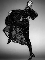 Jean Shrimpton by Clive Arrowsmith (1970)