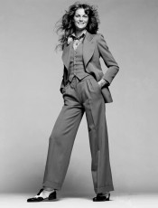 Jean Shrimpton by Clive Arrowsmith (1971)