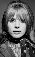 Marianne Faithfull by Clive Arrowsmith (1967)